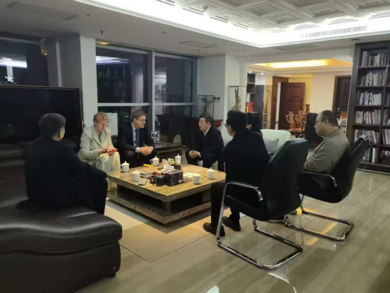 中俄友好、和平与发展委员会残疾人理事会俄方主席参访医标智联共筑数字医疗健康新丝路(图6) 中俄友好、和平与发展委员会残疾人理事会俄方主席参访医标智联共筑数字医疗健康新丝路(图6)